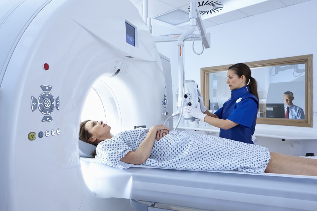 Magnetic resonance imaging for diagnosis of coxarthrosis