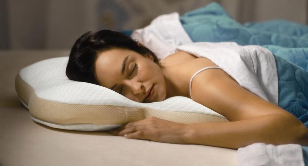 sleeping on an orthopedic pillow for cervical osteochondrosis